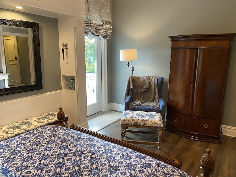 The Dutchess Inn and Spa at Beacon 31/50