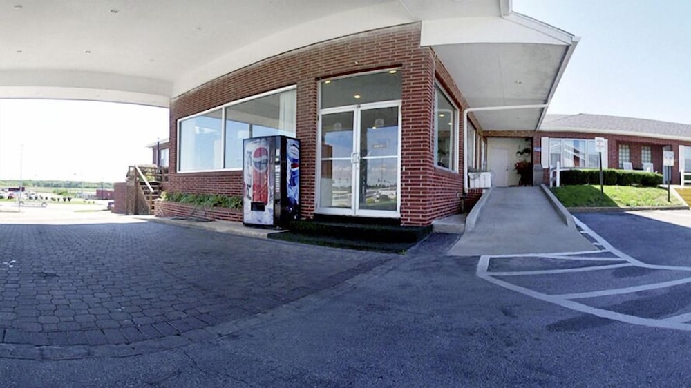 Motel6 Chillicothe, MO 39/48