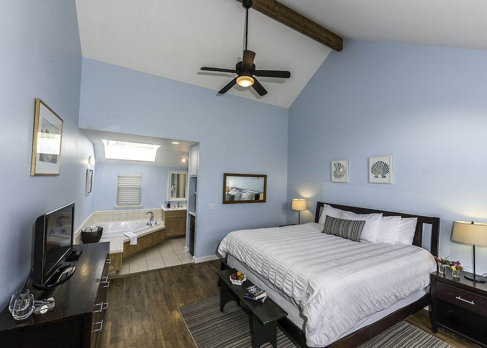 The Inn at Schoolhouse Creek 23/64