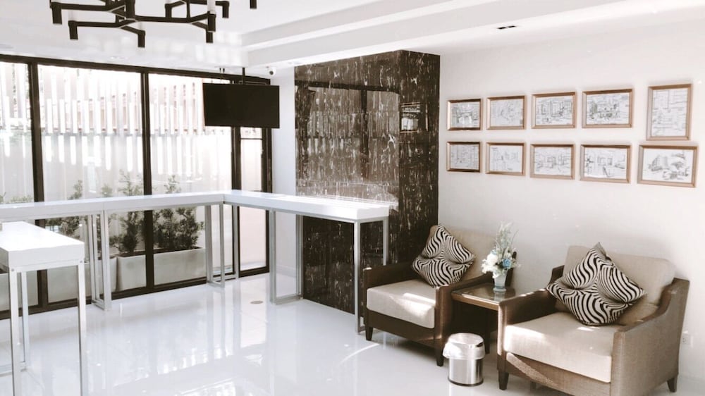 iCare Residence & Hotel 32/41