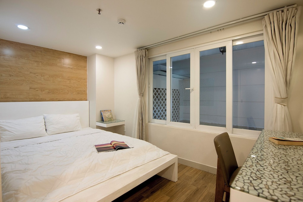 Saigon Huch Villa - Adults Only 12/51