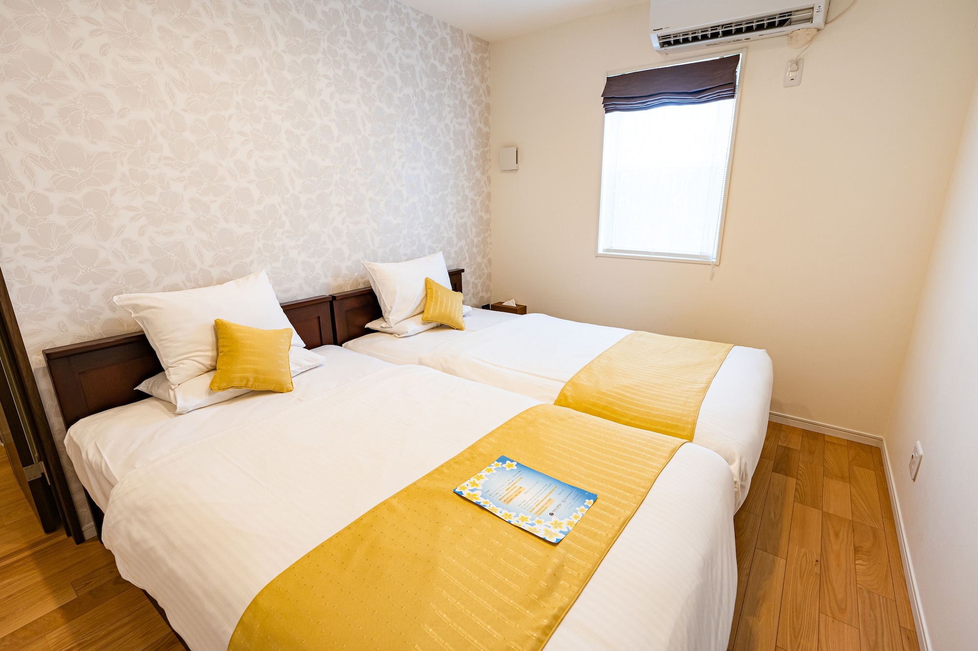 3 BEDROOMS, VILLA