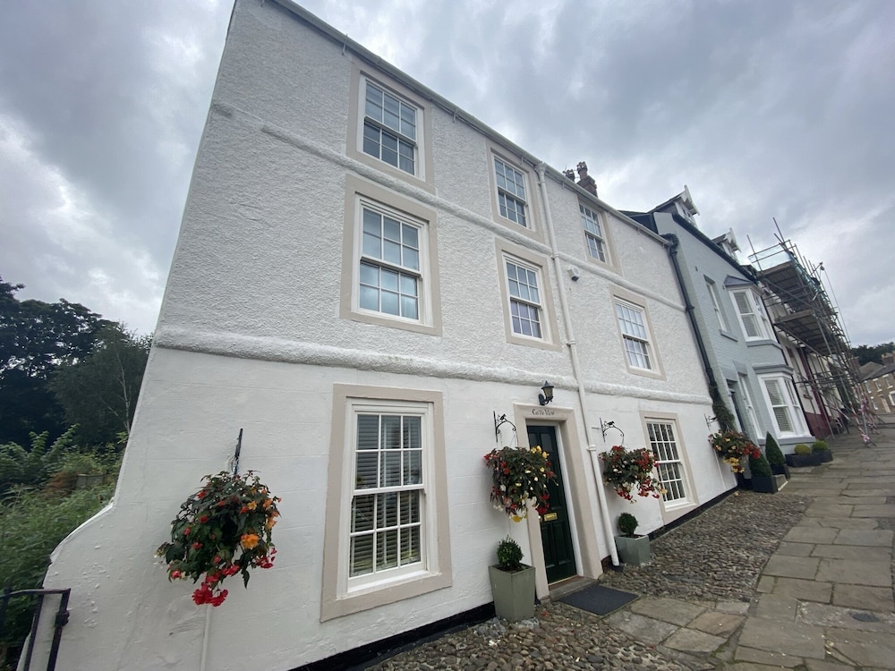 Castle View Guest House 1/22