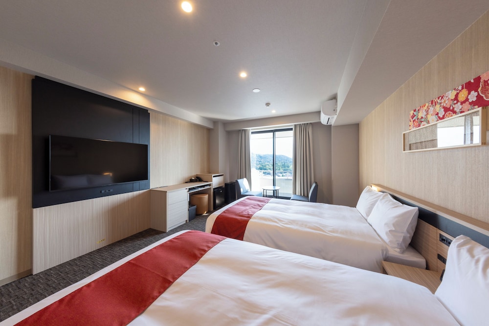 Grand, Moderate, Twin Beds, Murphy Bed, Annex