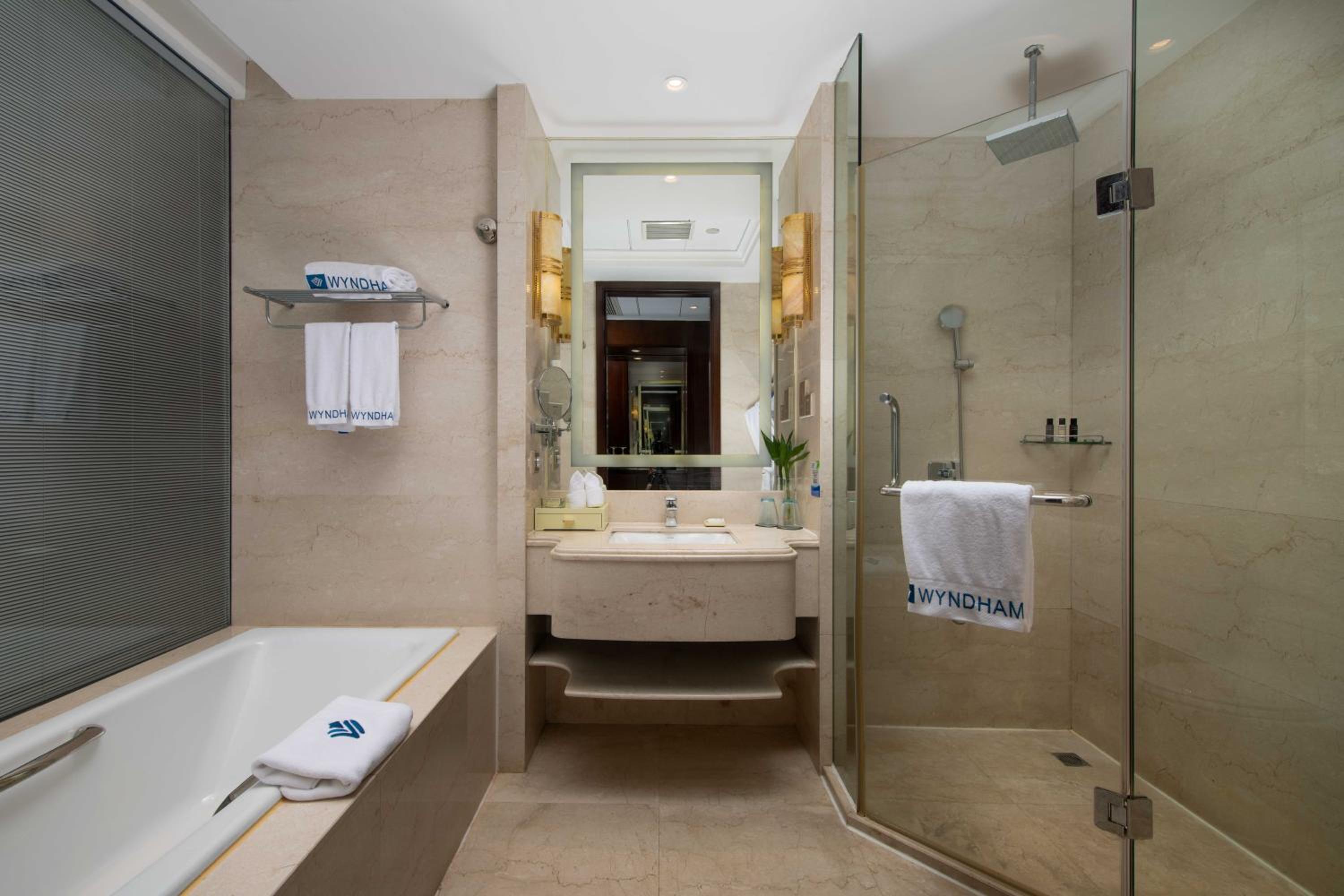 غرفة بسرير فردي، Wyndham Grand Plaza Royale Changsheng Jiangyin 4/6