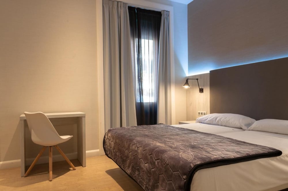 Hostal Bcn 46 4/36