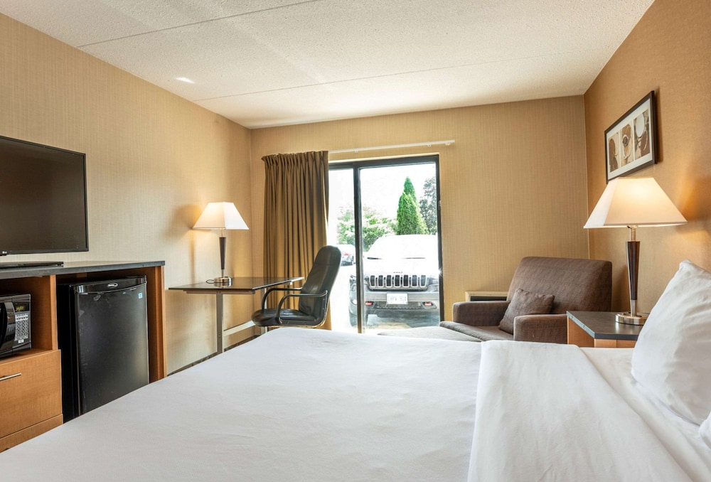 Comfort Inn Charlottetown 16/32