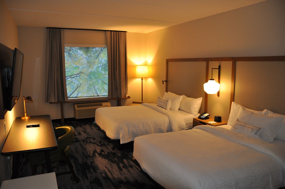 Fairfield Inn Suites Nashville Airport 10/43