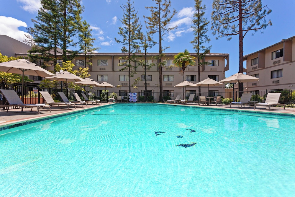 Crowne Plaza Silicon Valley N - Union City 55/57
