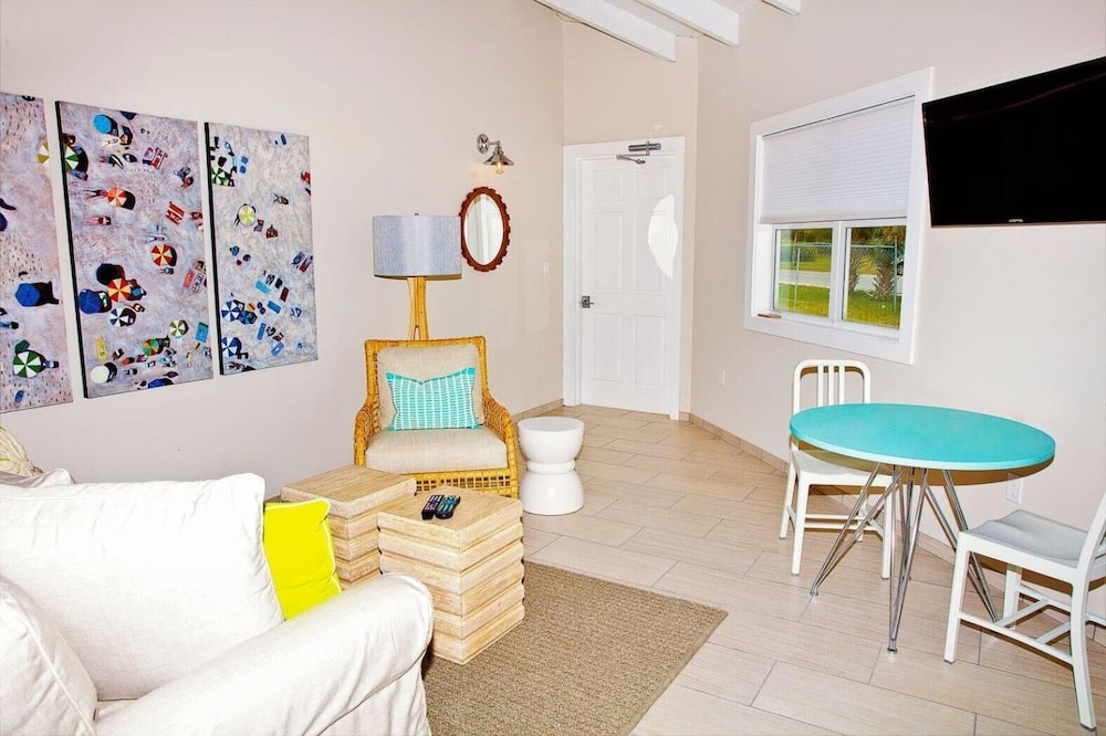 Cape Eleuthera Resort and Marina 16/40