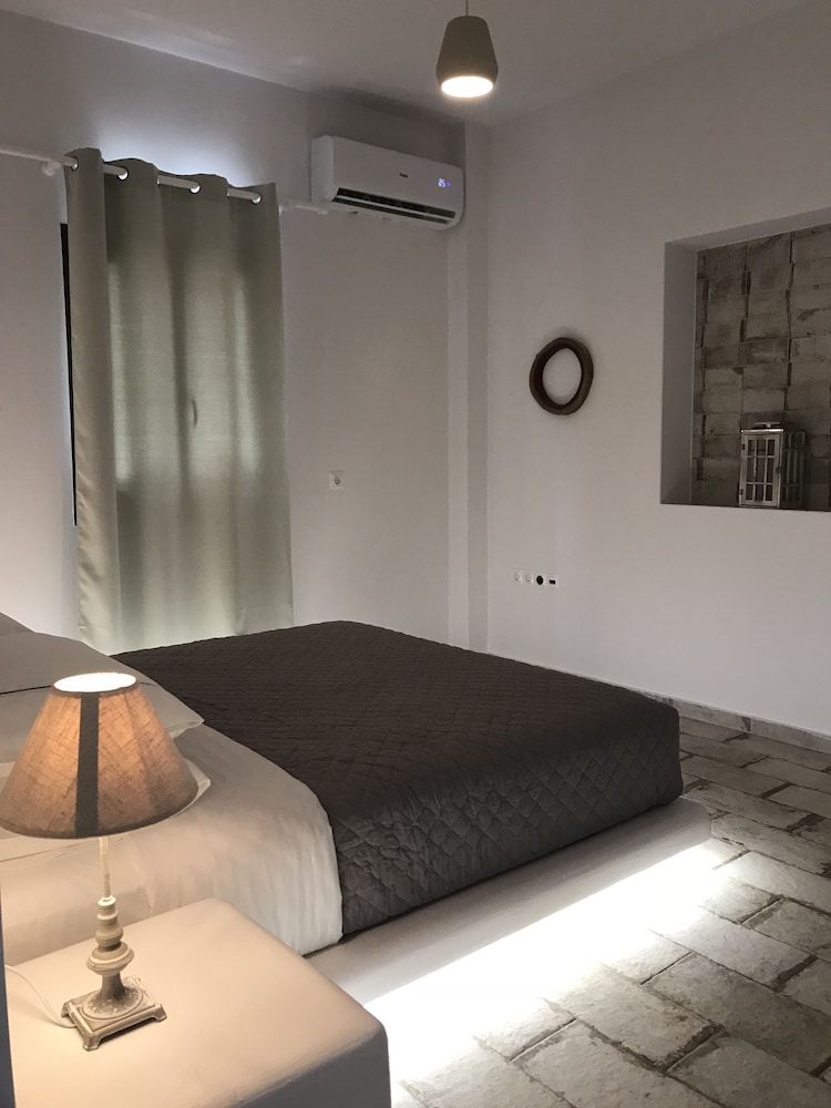 Elia Residences Santorini 16/50