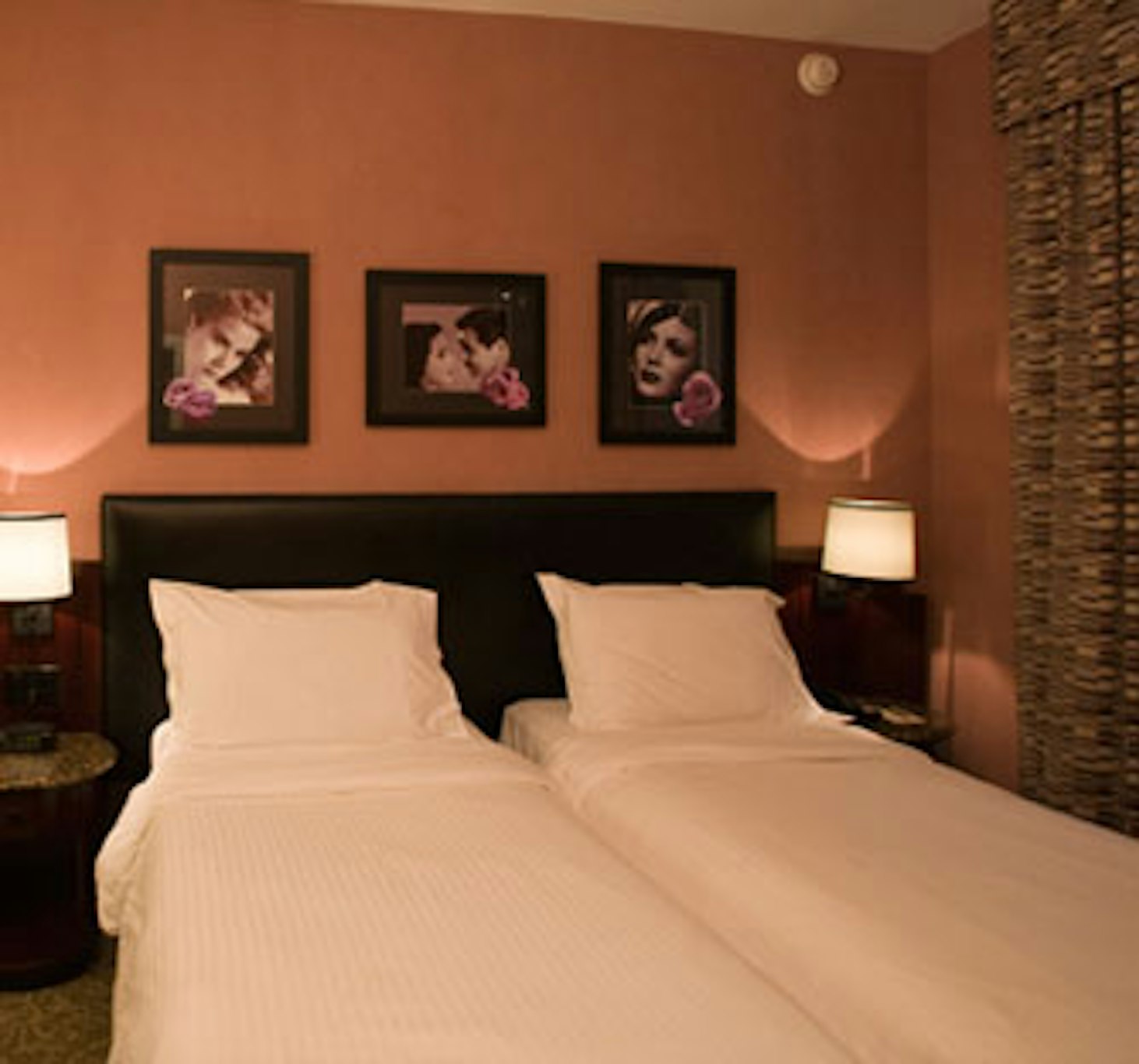 Washington Square Hotel 10/15