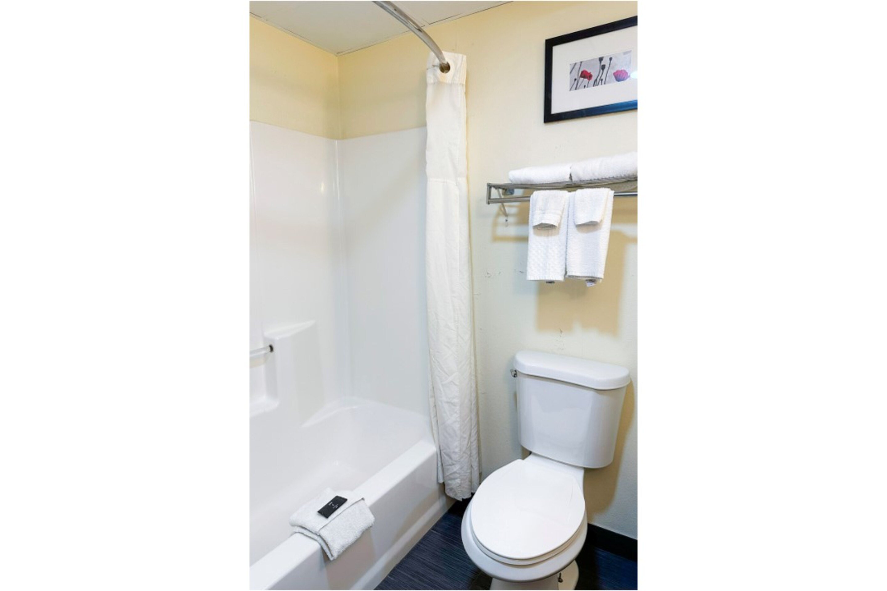 غرفة بسرير كينج، OYO Hotel Rome West GA 7/8