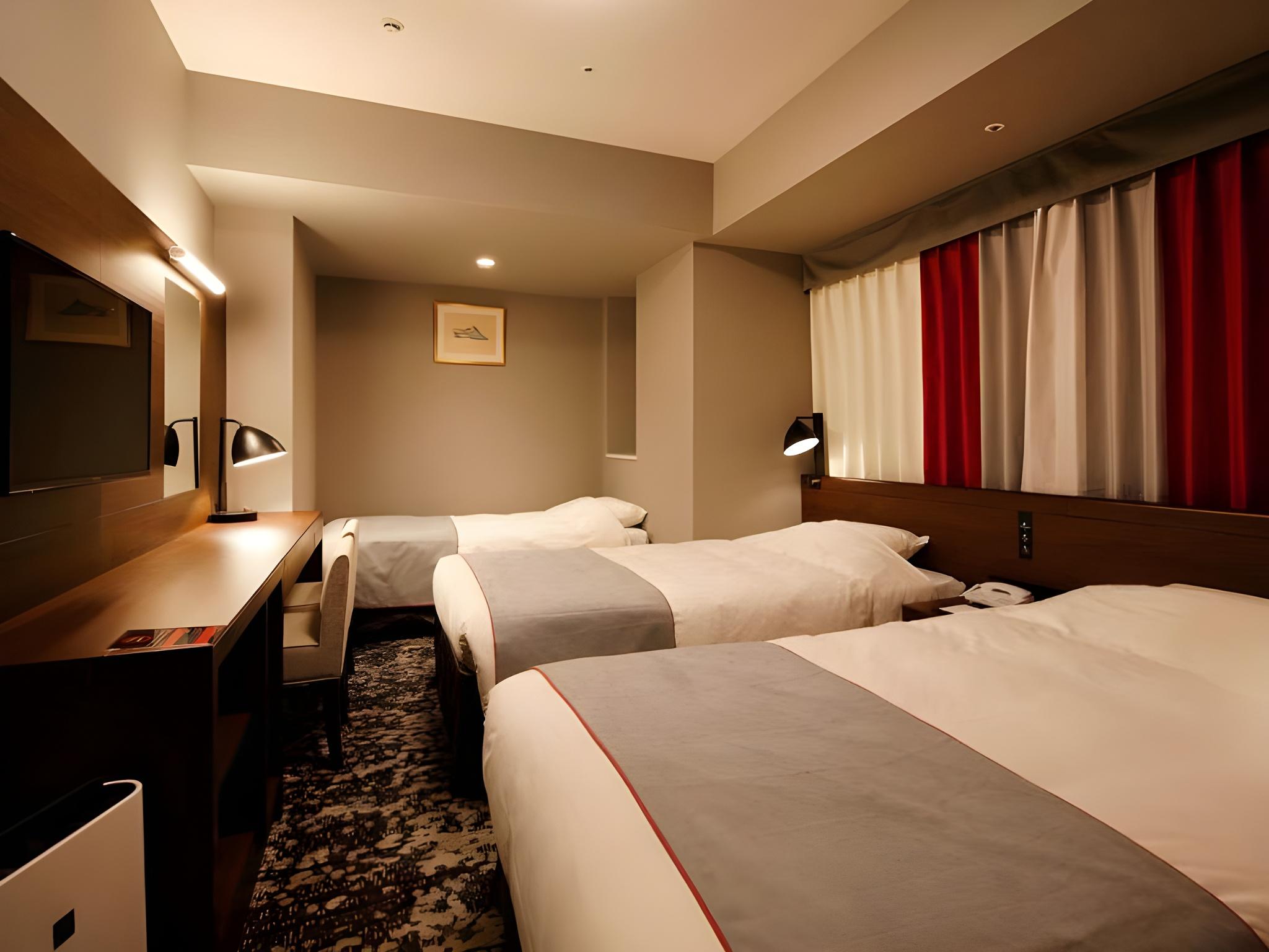 Casual, Standard, Triple, Twin Beds, with Extra Bed