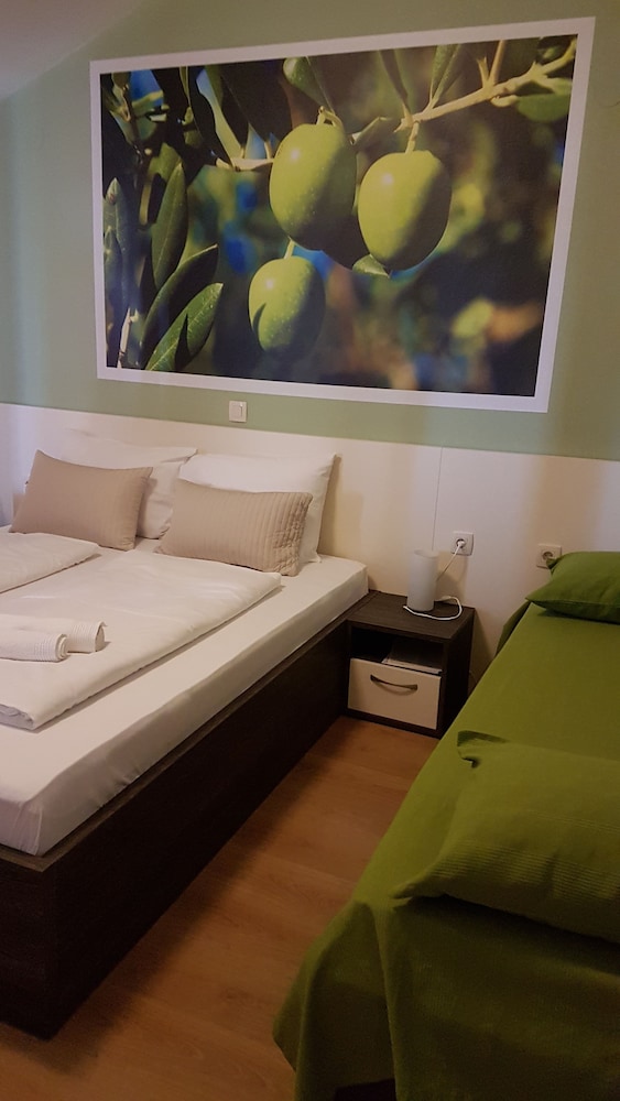 BED AND BREAKFAST MARTA AND TONA 13/27