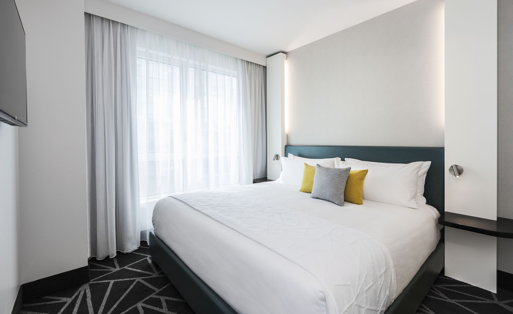 Crystal, Suite, King Bed