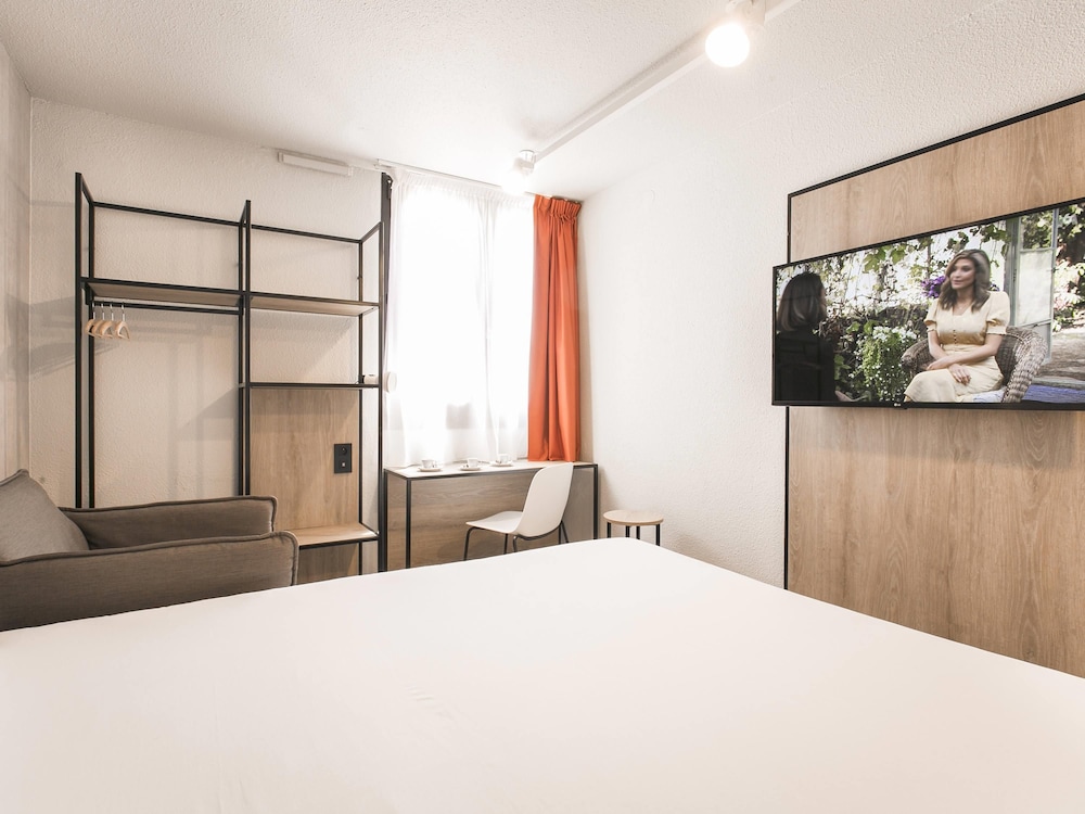Ibis Avignon Sud 20/72