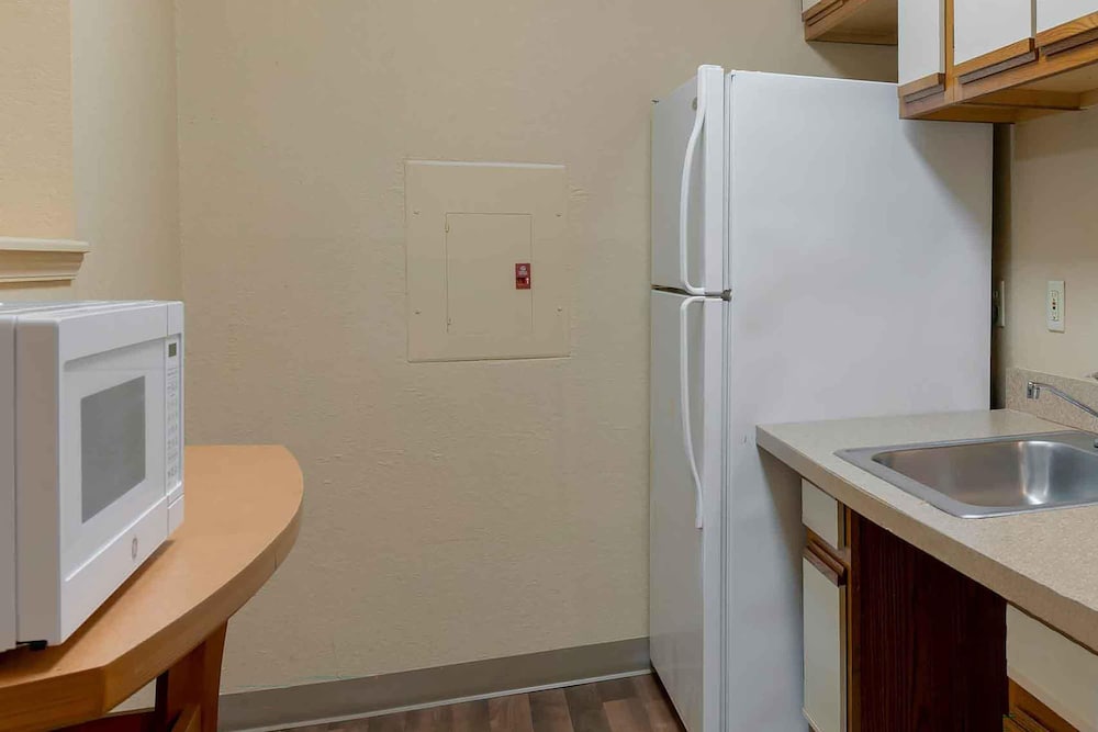 Extended Stay America - Fort Worth - Southwest 46/52