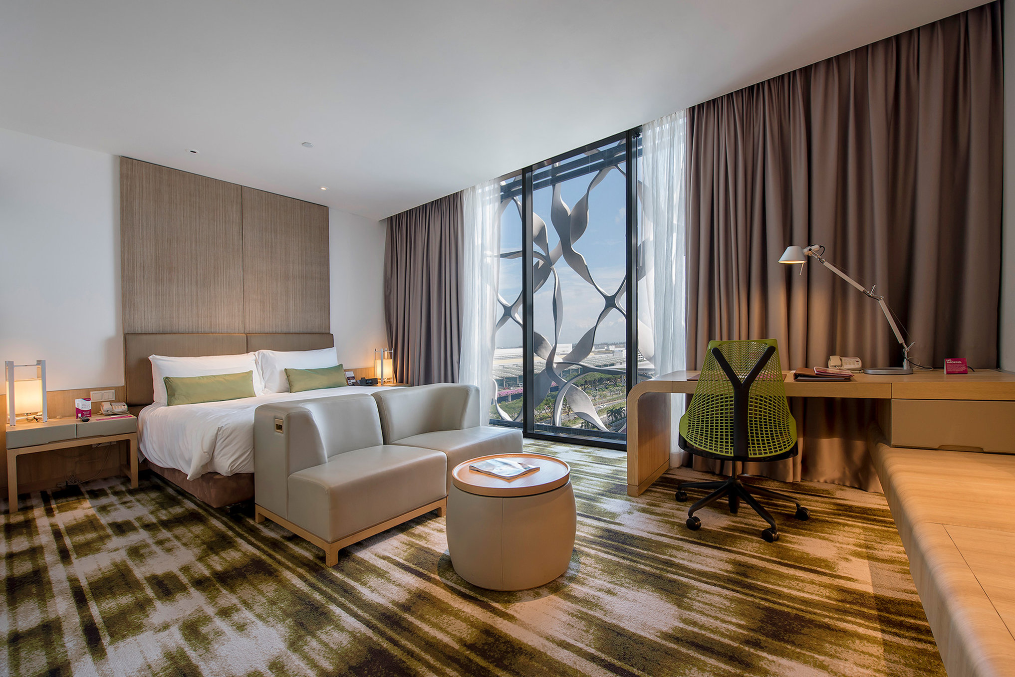Crowne Plaza Changi Airport Hotel 32/81