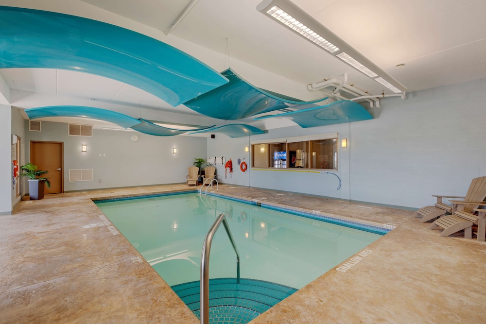 Best Western Plus Walkerton Hotel and Conference Centre 24/43