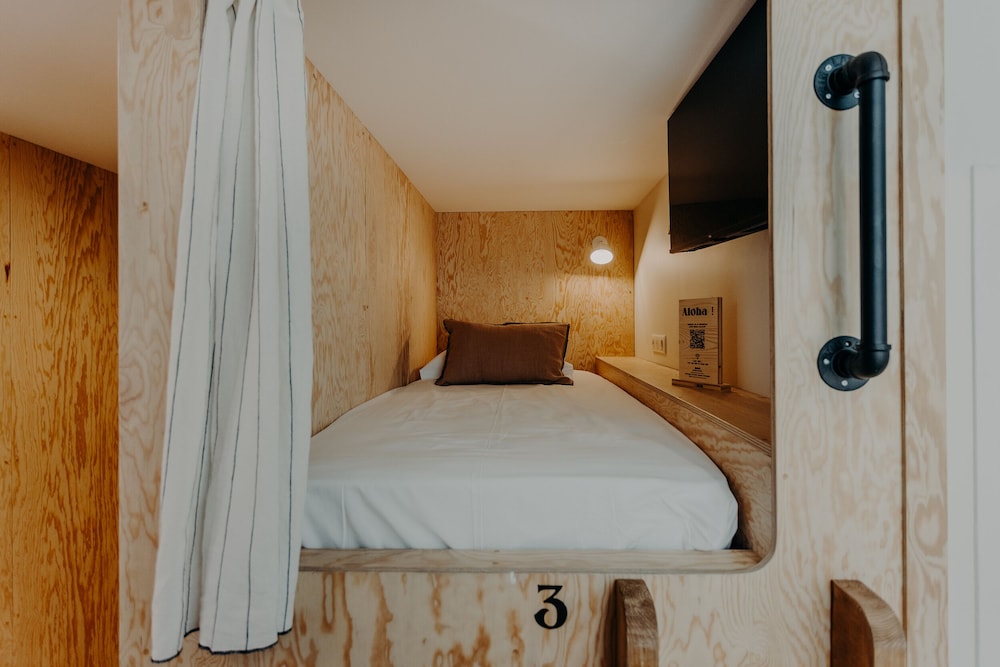 Palym Hotel 6/50