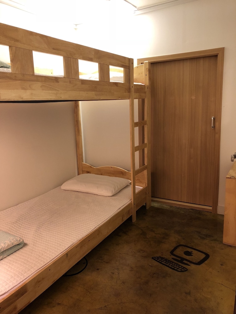 High Street Guest House 23/50