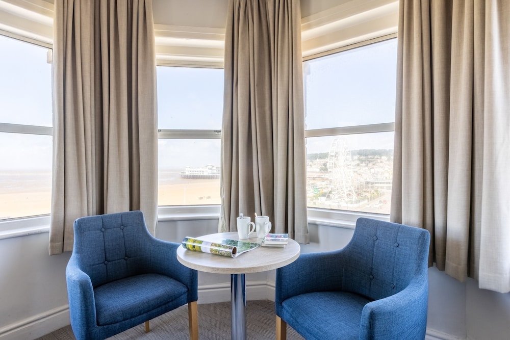The Grand Atlantic Hotel 47/65