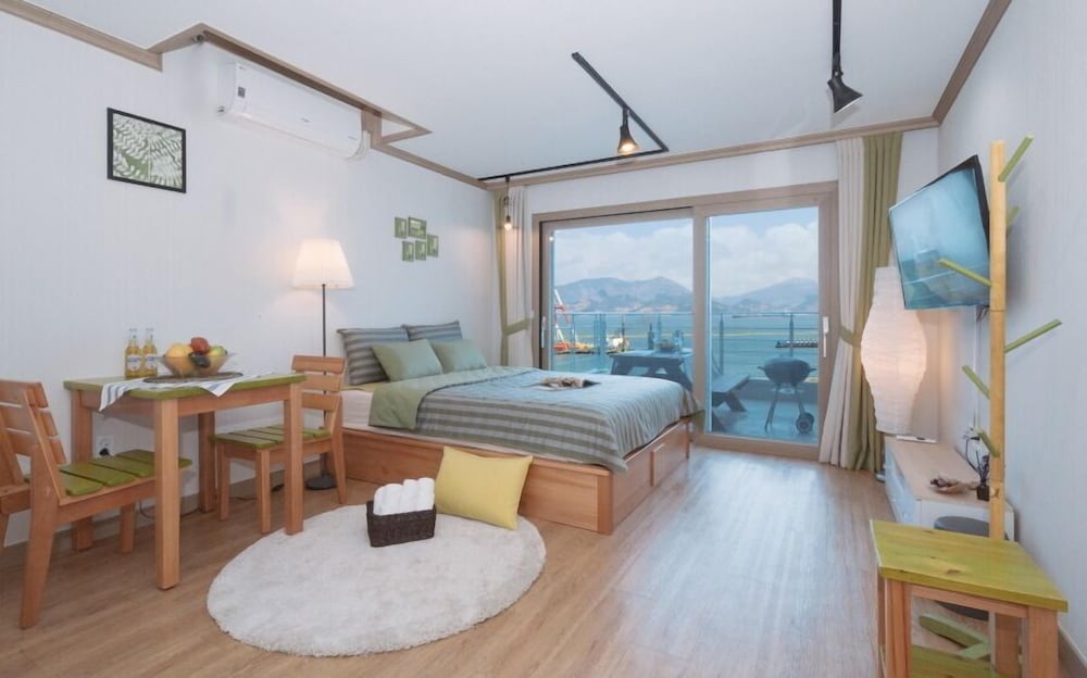 Haedeulchae Pension 17/36