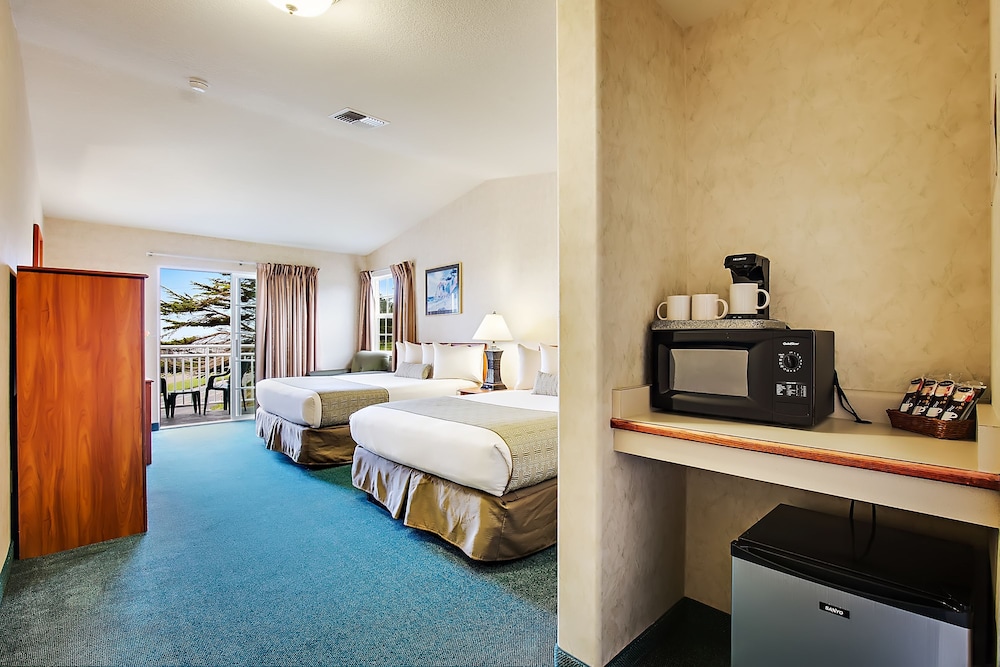 The Beach House Inn 15/28