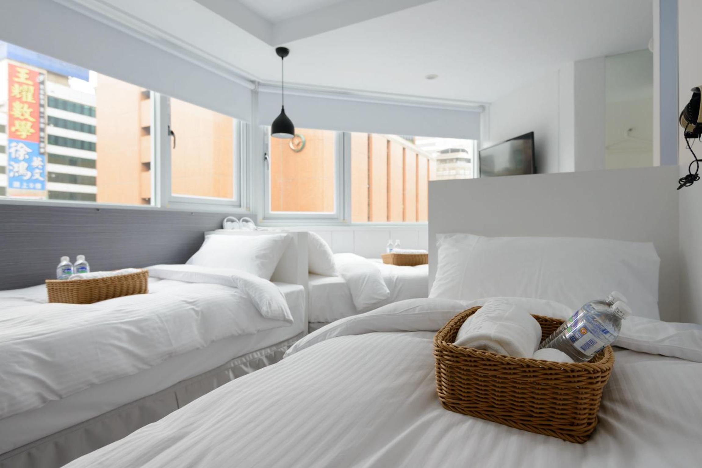 غرفة قياسية ثلاثية بحمام مشترك، Poshpacker Hotel 4/8