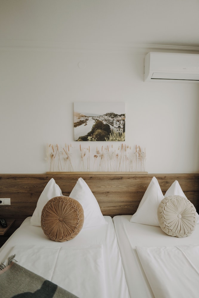 PARKHOTEL BRUNAUER 13/56
