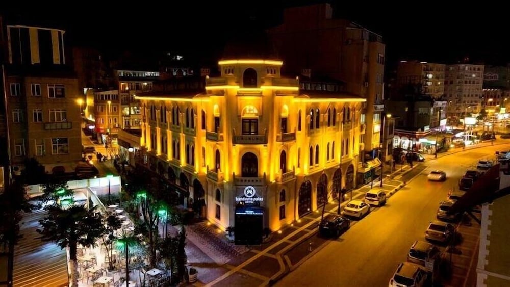 Bandirma Palas Hotel 1/32