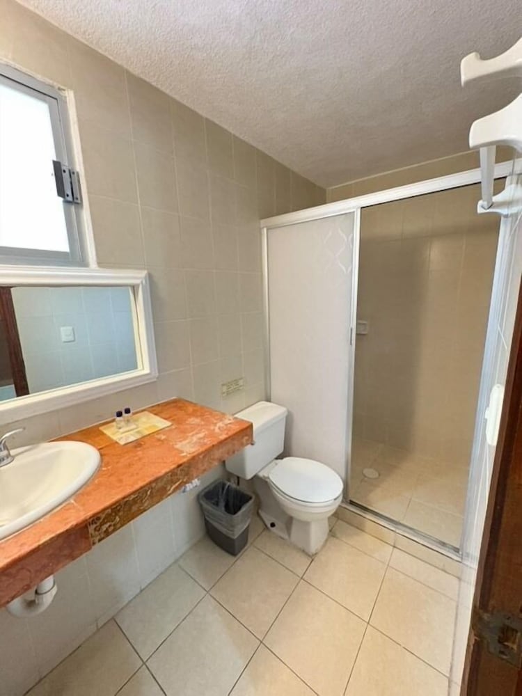 Suites Cancun Center 57/57