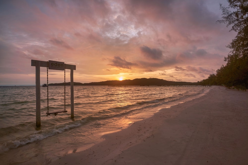 Eden Beach Resort By EHM 42/50