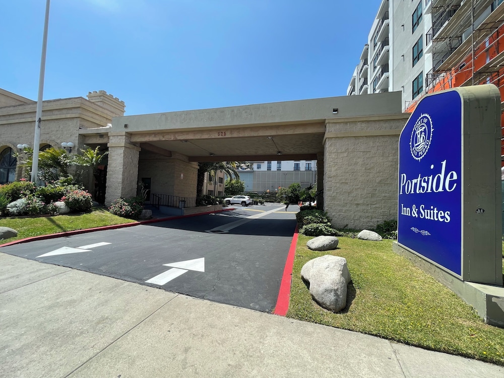 Portside Inn & Suites 51/58
