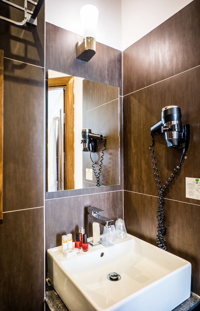 ART HOTEL EIFFEL 23/58