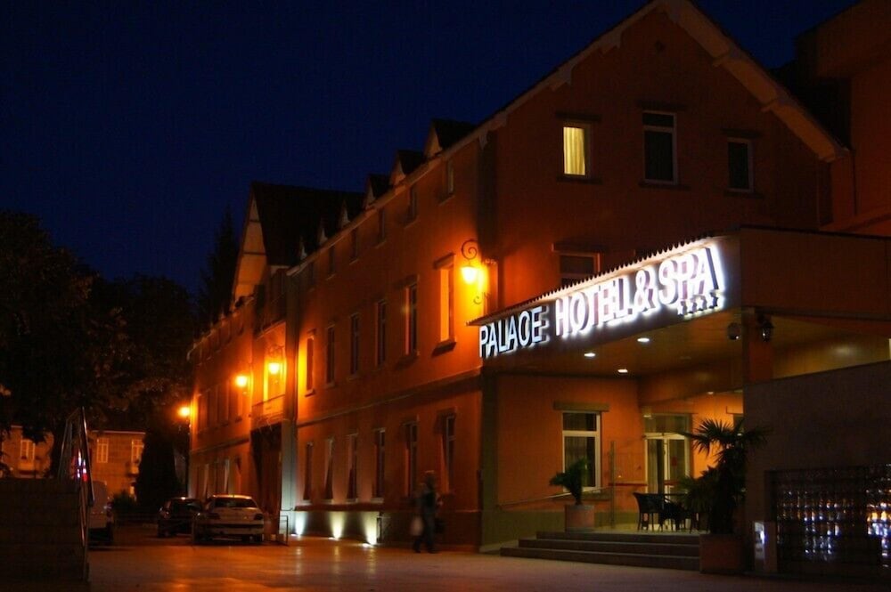 Palace Hotel And Spa 5/65