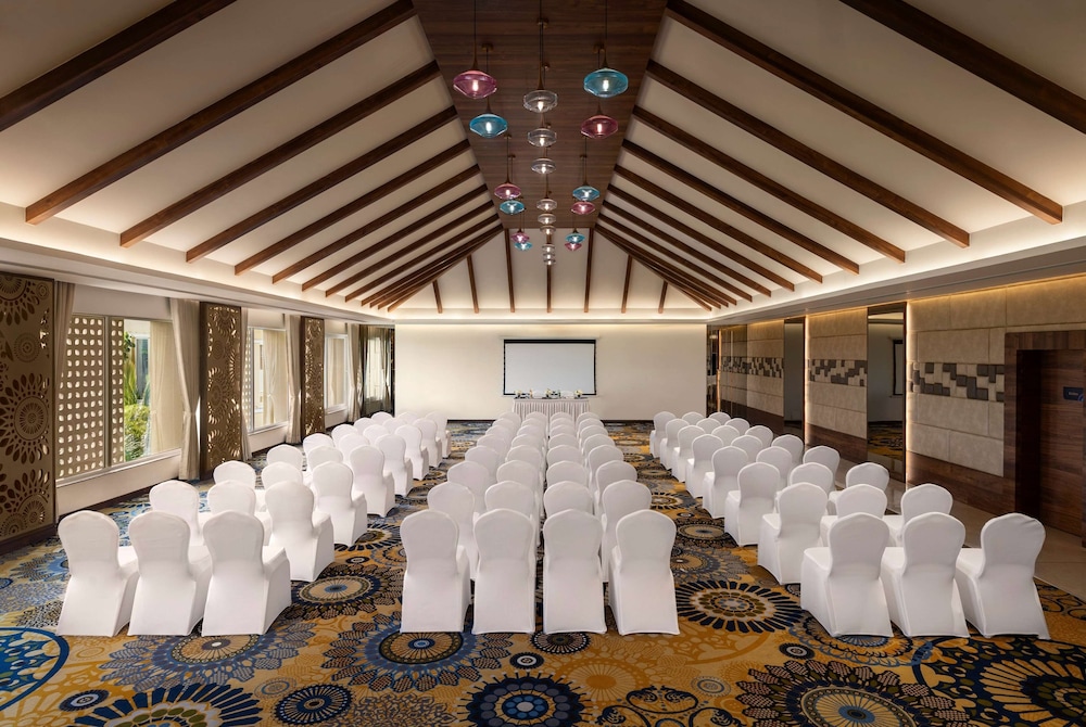 Hawthorn Suites by Wyndham Dwarka 53/65