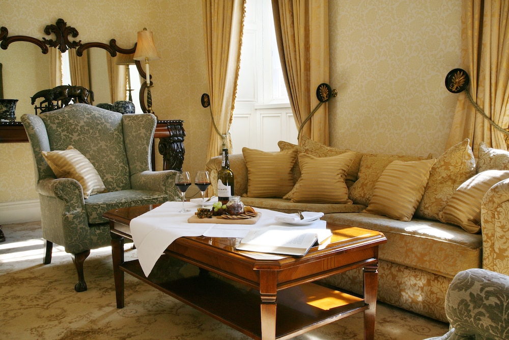 Lough Rynn Castle 50/50