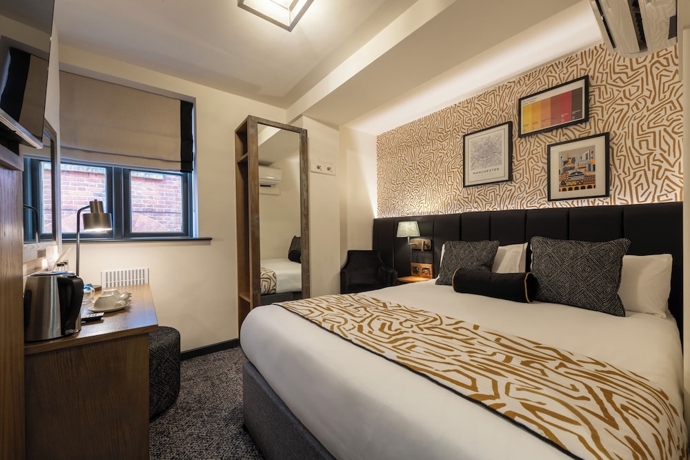 The Abel Heywood Pub & Boutique Hotel 5/43