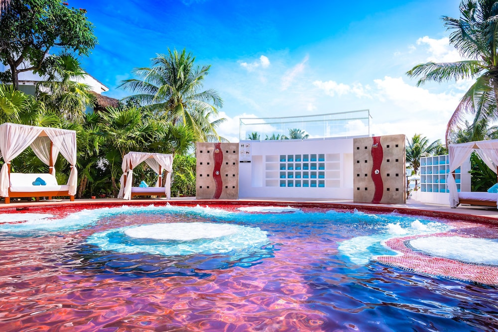 Desire Pearl Resort Riviera Maya All Inclusive - Adults Only 10/70