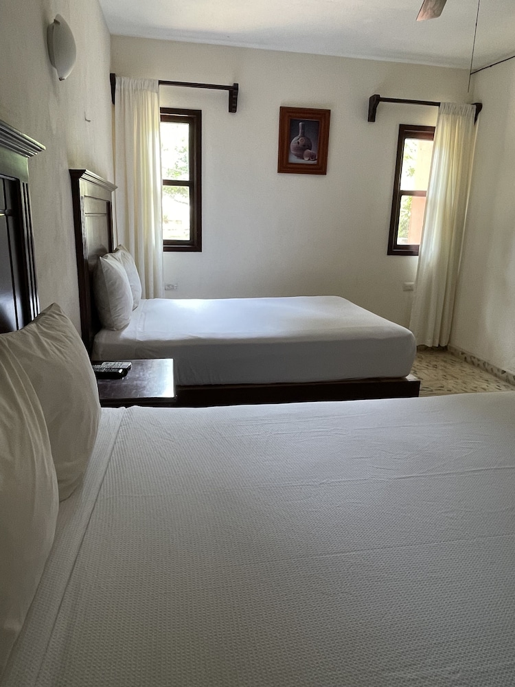 Hacienda Kaan Ac 19/49