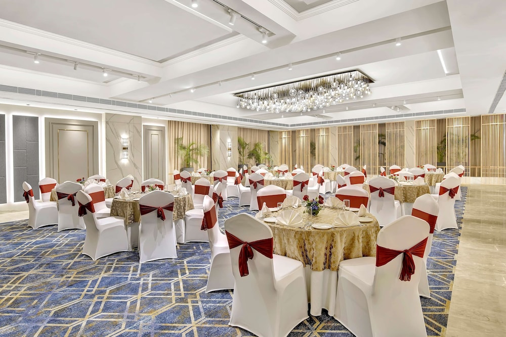Park Inn by Radisson Surat 16/22