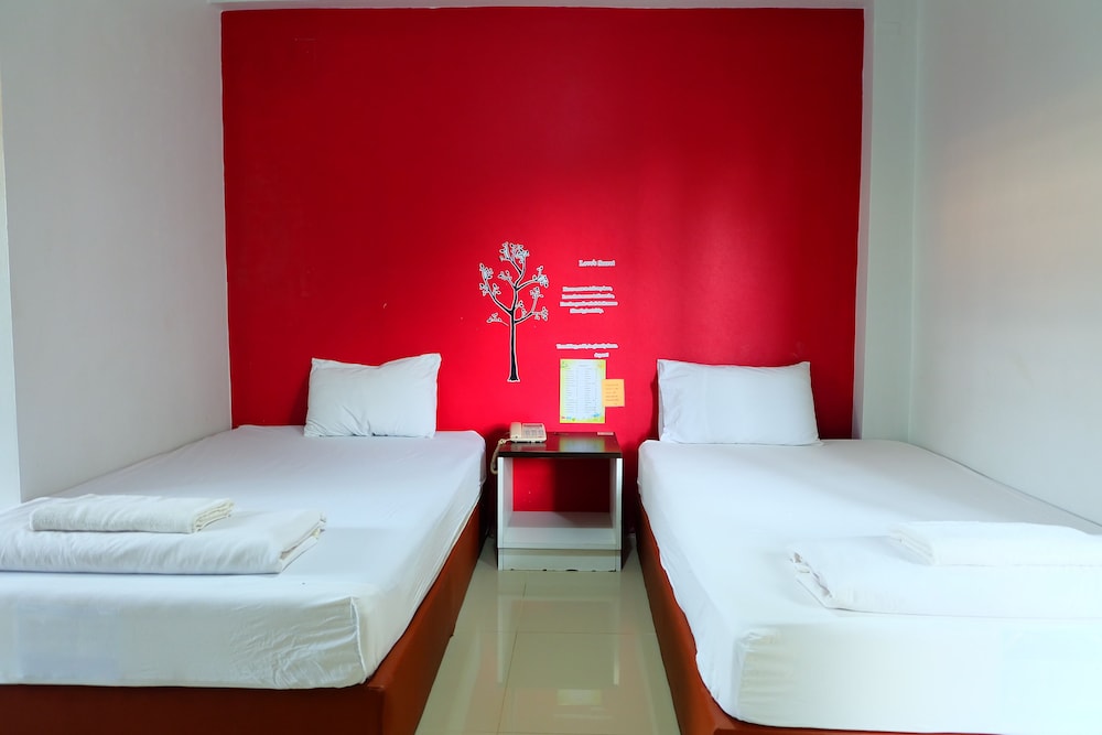 Golden Place Guesthouse 6/18