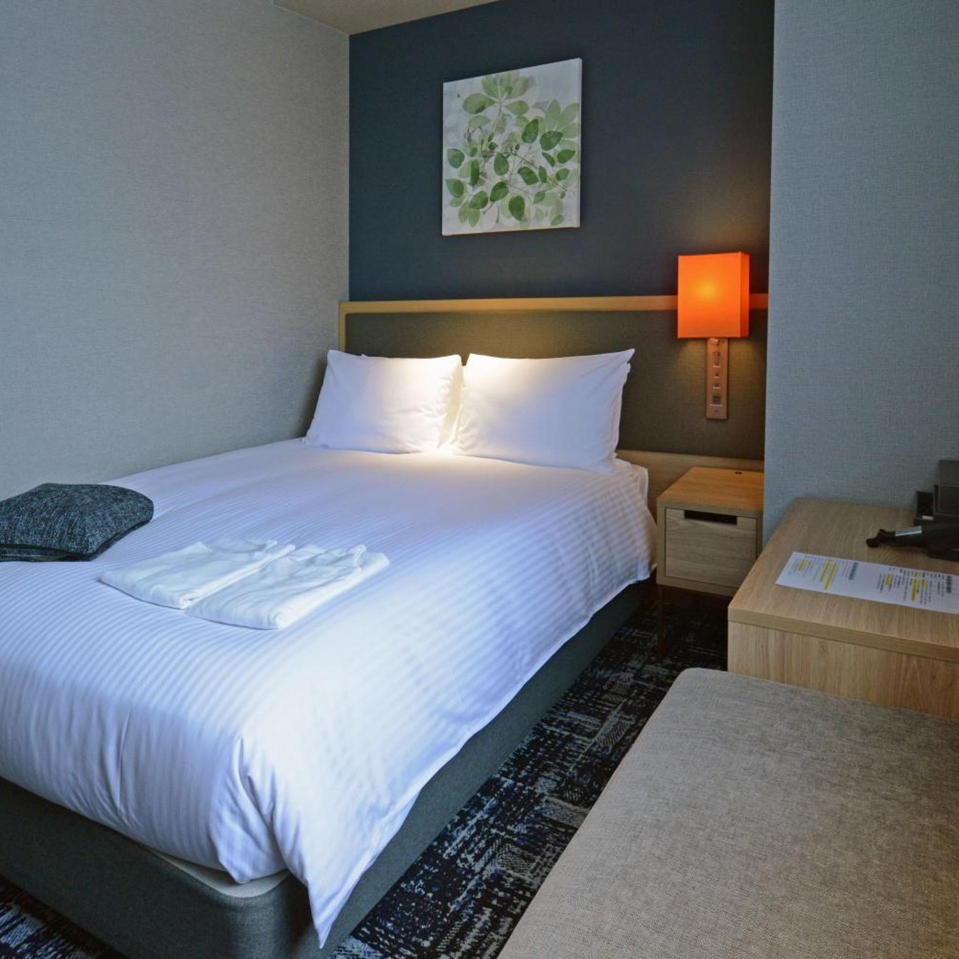 Standard, Single, Semi Double Bed