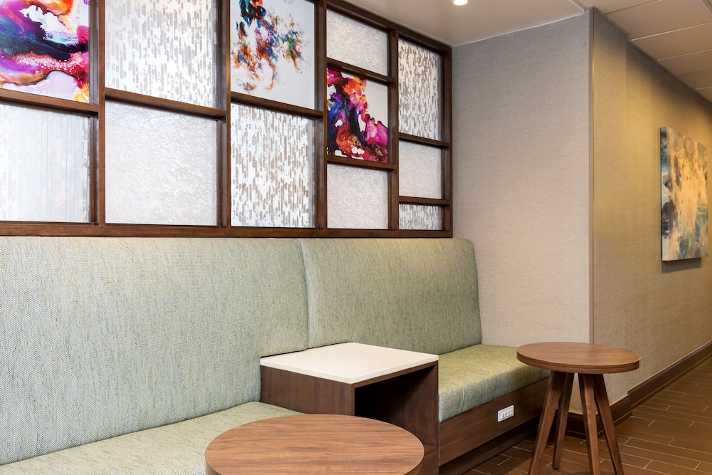 Hampton Inn And Suites Fort Myers Colonial Blvd 8/42