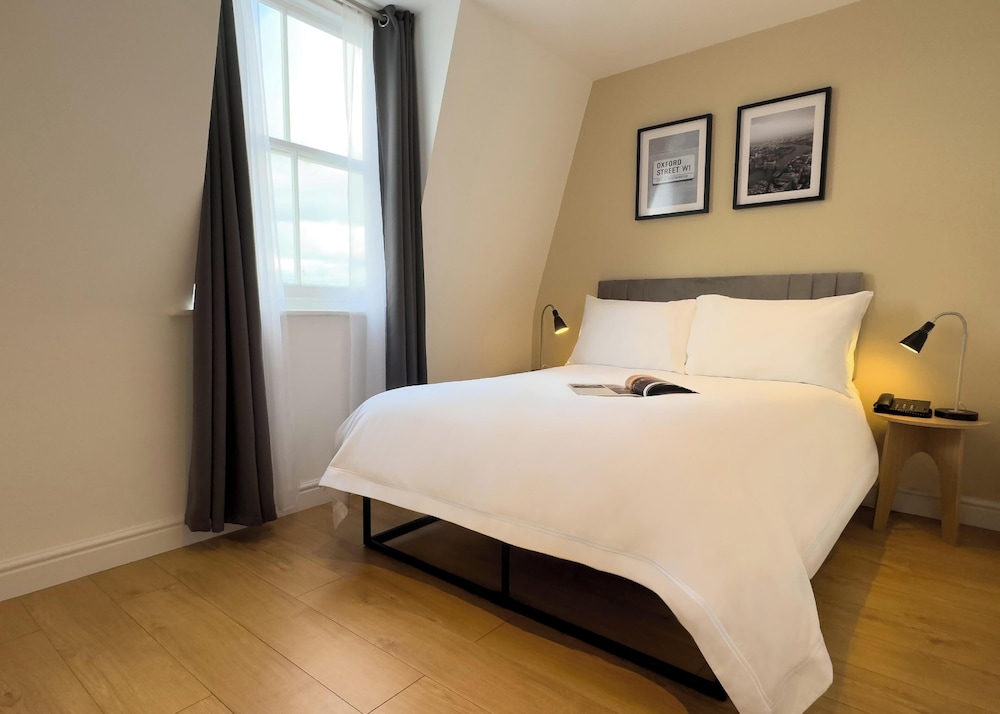 Premier, Double Bed