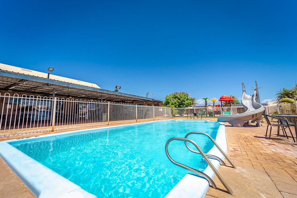Carnarvon Motel 37/60