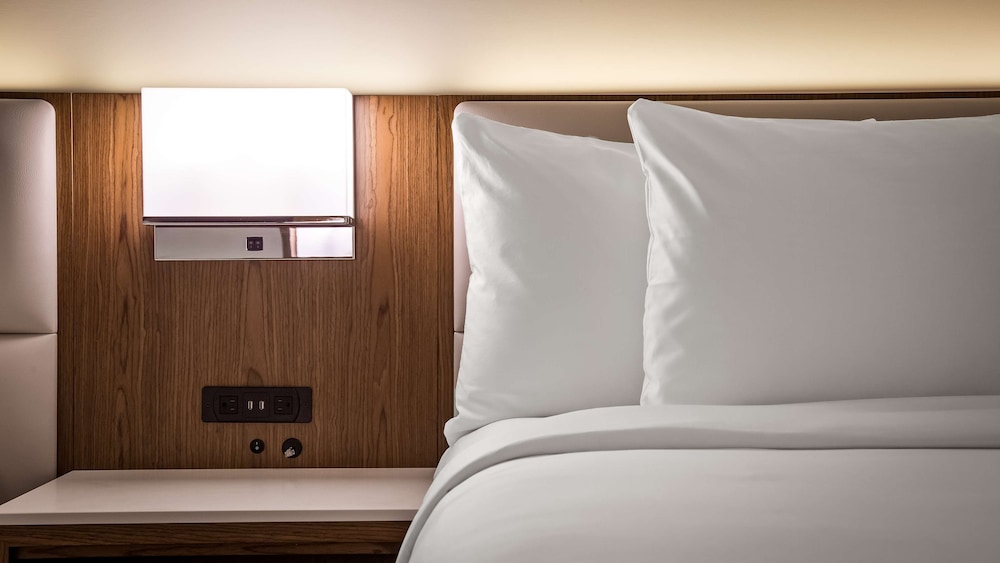 Best Western Premier Empire State Hotel 15/27