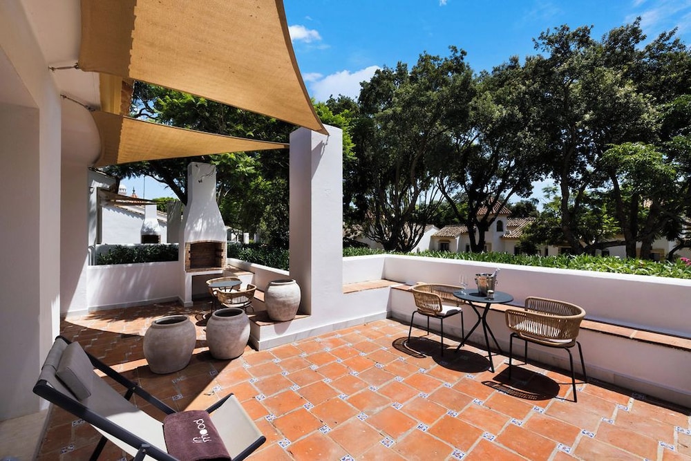 THE SUITES AT SAN ROQUE CLUB 25/50